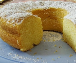 Variation von Eierlikörkuchen