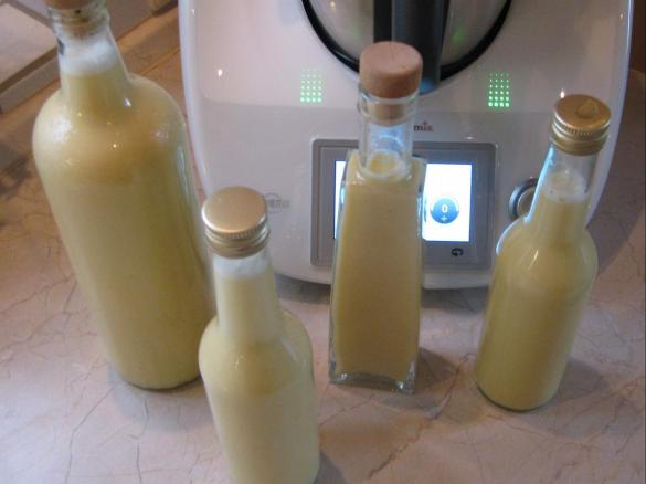 Eierlikör mal anders - mit Haselnuss