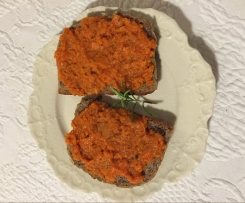 Karrotten-Tomaten-Brotaufstrich Vegan