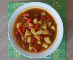 Kartoffel-Paprika-Eintopf