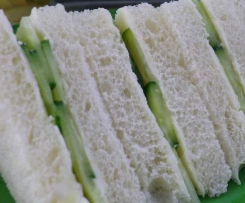 Gurkensandwich fuer "Englischen Afternoon Tea"