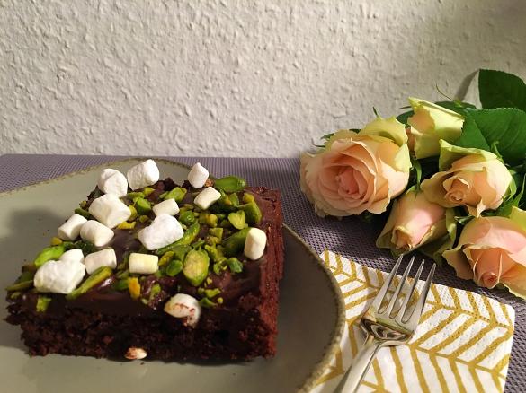 Marshmallow-Brownies mit Pistazien