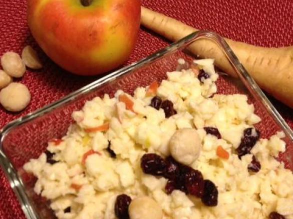 Pastinaken-Apfel-Rohkost mit Cranberries