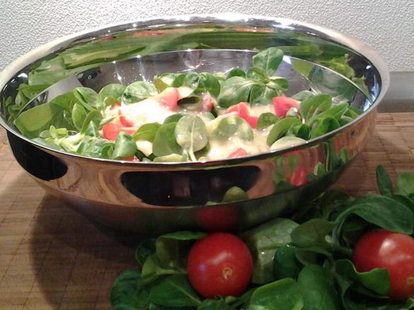 Feldsalat mit Kartoffeldressing