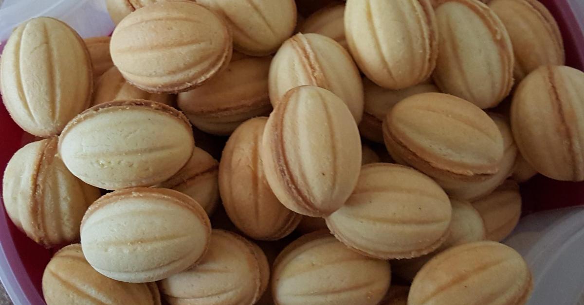 Zaubernüsse (Oreschki), russisch