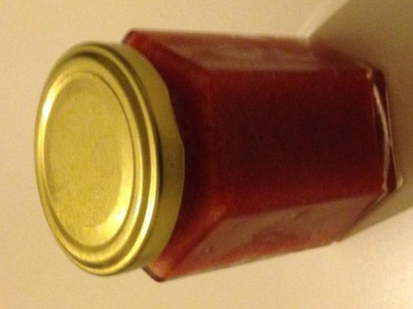 rohgerührte Erdbeermarmelade