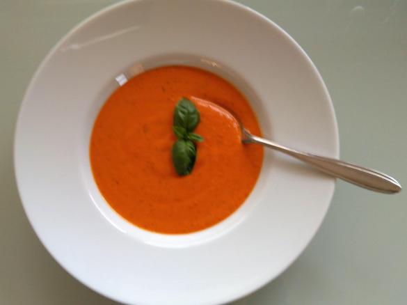 Lauchfreie Tomaten-Paprika-Creme-Suppe - oder auch Nudel-Soße