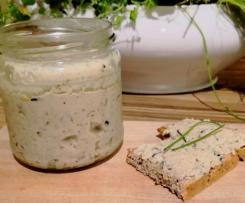 Kräuter-Zucchini Brotaufstrich