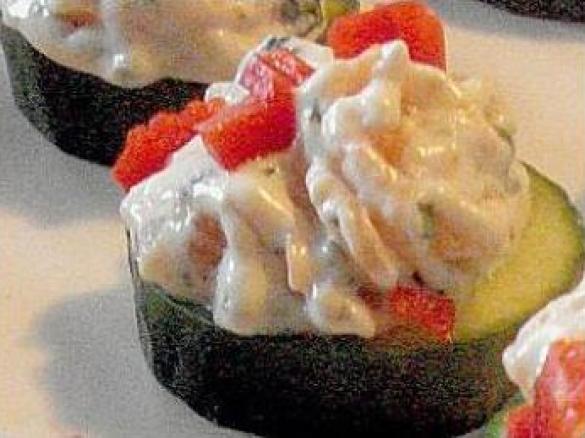 Gurken Häppchen mit Lachs