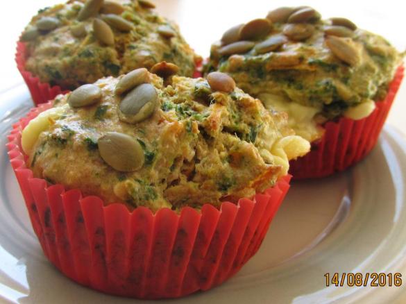 Karotten-Spinat-Feta-Muffin