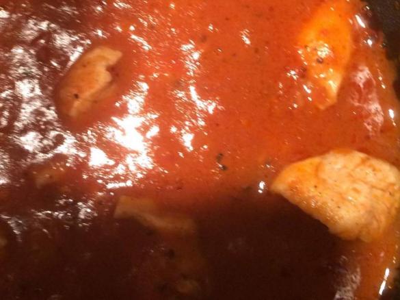  Variation von Garam-Masala Hähnchen mit Kokosmilch