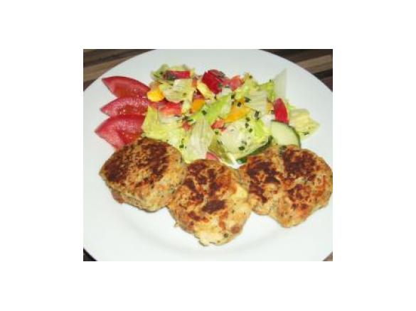 Käspressknödel - mit Salat oder als Suppeneinlage 