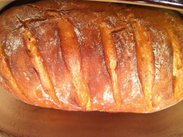 Roggenmischbrot aus dem Tontopf o.ä,.. 