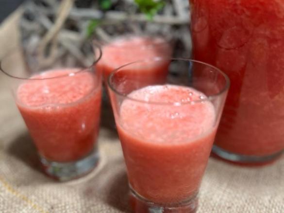 Erfrischender Wassermelonen-Drink