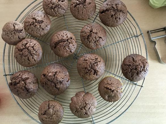 Rührkuchen mit Sauerkirschen