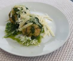 Bärlauch Knödel mit Parmesan und Bärlauch Butter