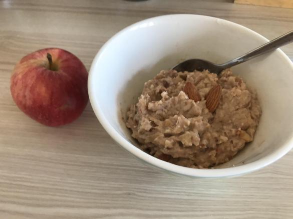 Frühstücksbrei Porridge Apfel Banane Zimt