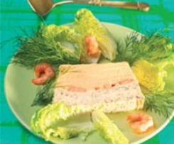 Lachspastete mit Pfefferquarkdip