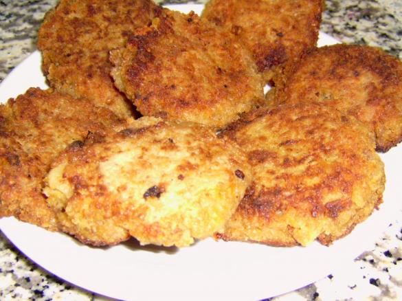 Grünkern-Frikadellen (vegetarisch)