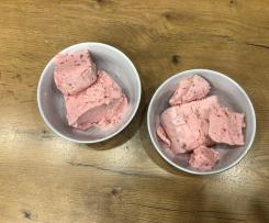 Kirsch-Buttermilch Eis