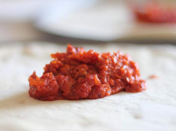Tomatensauce für Pizza (Pizzasoße)