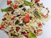 Risoni-Salat mit Feta und Oliven