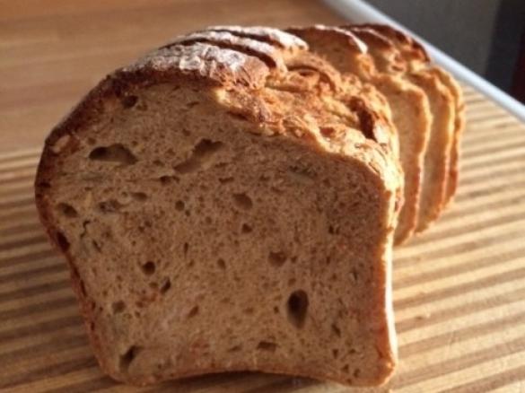 Variation Dinkel-Malzbier-Brot