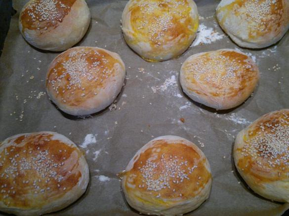 BBQ-Burger-Buns / Burger-Brötchen nach Jörn Fischer 