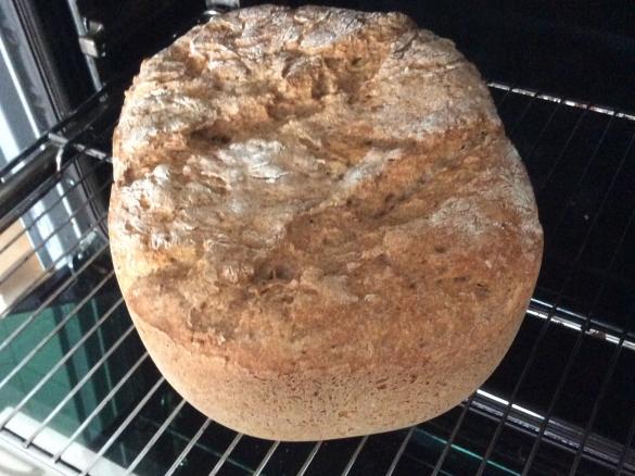 Landbrot mit Sauerteig