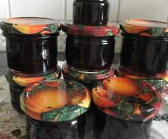 Heidelbeermarmelade mit leichtem Schwips "Lecker"