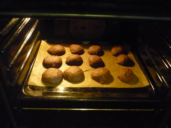 schoko-Walnuss-Häufchen