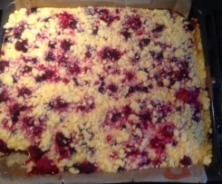 Beeren-Streusel Blech