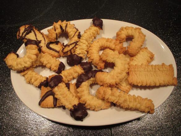 Oma Rosi's Spritzgebäck mit Mandeln