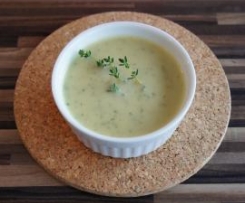 Variation von Zucchinisuppe