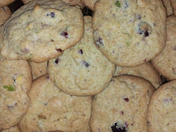 Cookies mit Cranberries und Pistazien (Variation von Chocolate Chip Cookies von Reisefee)
