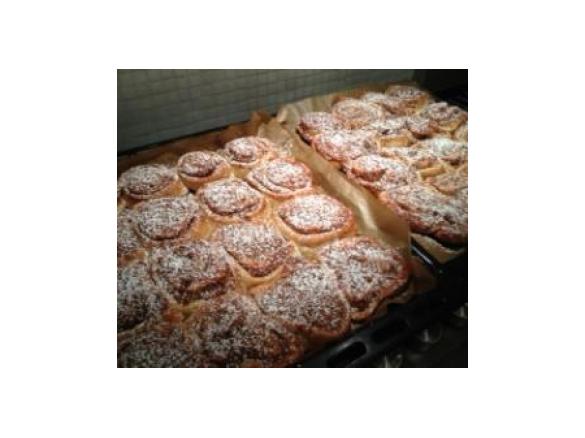 Dinkel-Nussellaschnecken / Partymenge