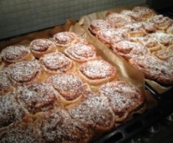 Dinkel-Nussellaschnecken / Partymenge