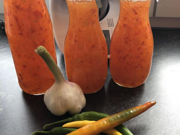 Süß-saure Chilisauce