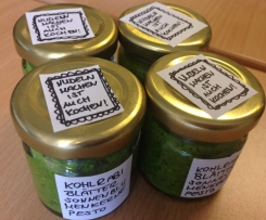 Kohlrabiblätter Cashewnüsse Pesto