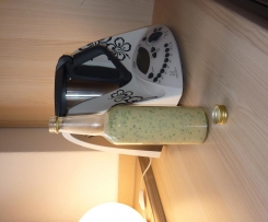 Variation von Salatsauce auf Vorrat