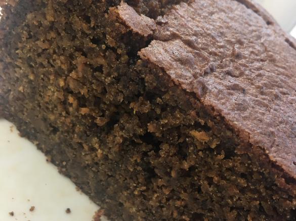 Karottenkuchen aus der Kastenform - supersaftig!