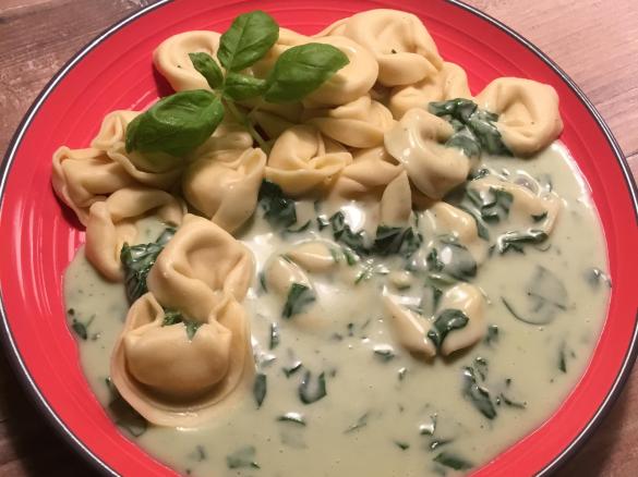 Spinat-Gorgonzola Sauce