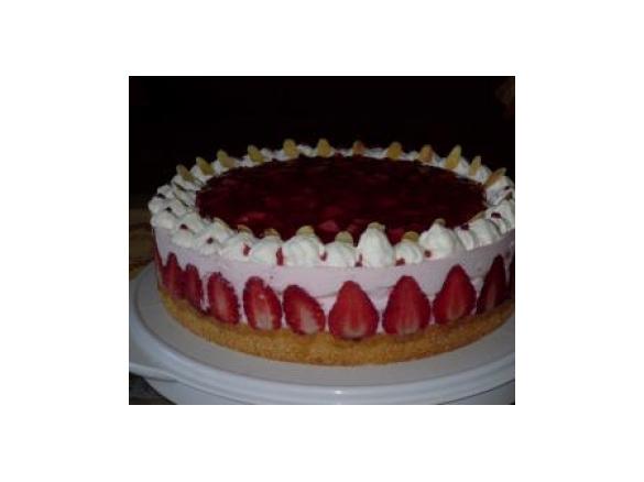 Erdbeer-Sahne-Torte
