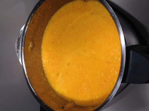 Fein-Feuriges Karottensüppchen