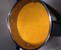 Fein-Feuriges Karottensüppchen