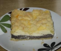 Mohnkuchen mit Streusel und Quark