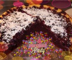 Schokoladen-Blaubeer-Kuchen mit Quarkguss