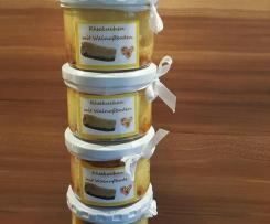 Käsekuchen mit Walnußboden im Glas