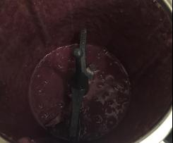 Sechskorn Milchbrei mit Blaubeeren und Bananen