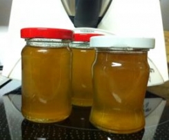 Variation von Apfel-Holunderblüten-Gelee (für Prosecco-Resteverwertung)